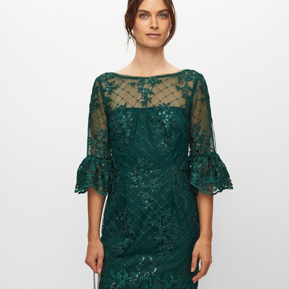 Adrianna Papell - Embroidered Lace Ruffle Sleeve Dress